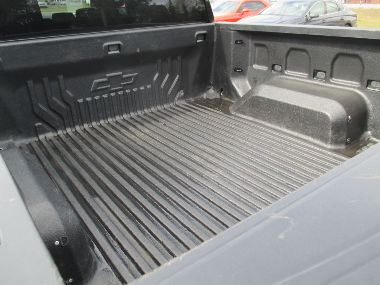 Chevrolet Silverado 1500 LT-L Crew Cab 4WD 2024