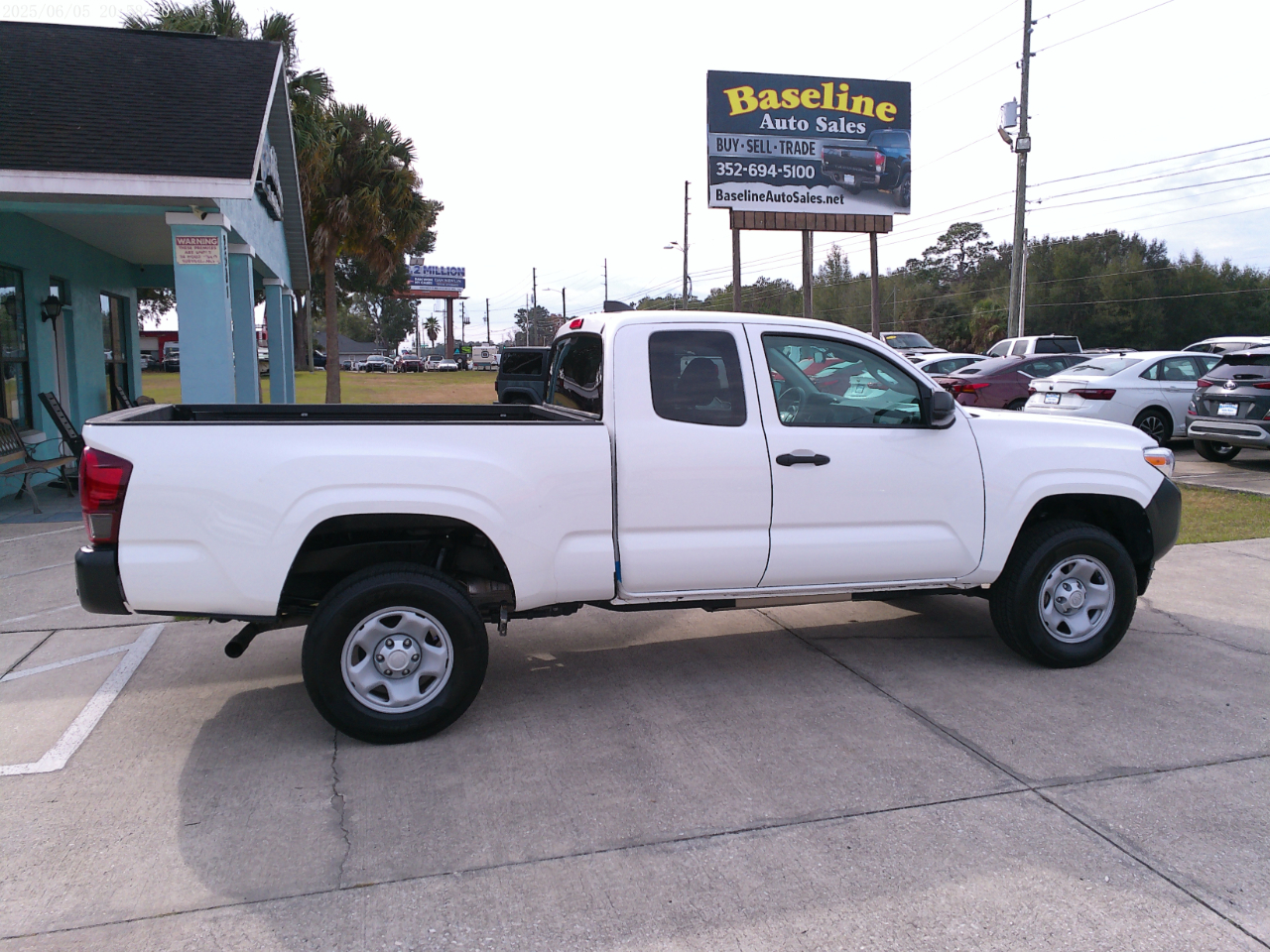 Toyota Tacoma SR5 Access Cab I4 6AT 2WD 2022