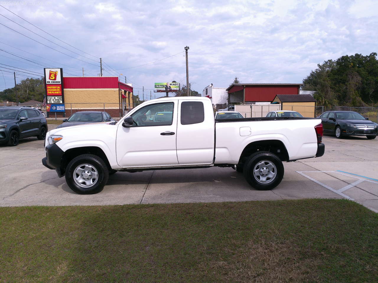 Toyota Tacoma SR5 Access Cab I4 6AT 2WD 2022