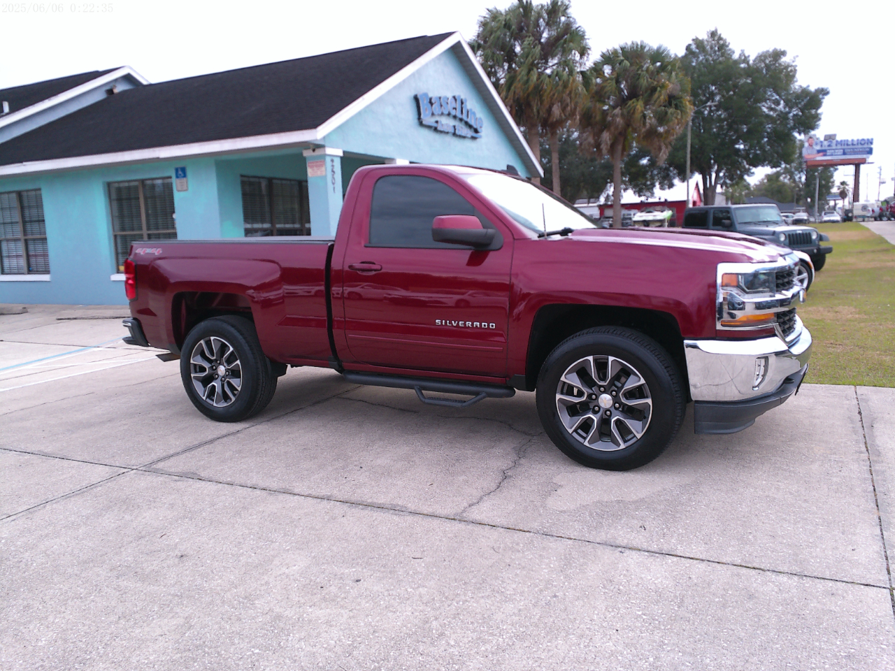 Chevrolet Silverado 1500 LT Short Box 4WD 2016