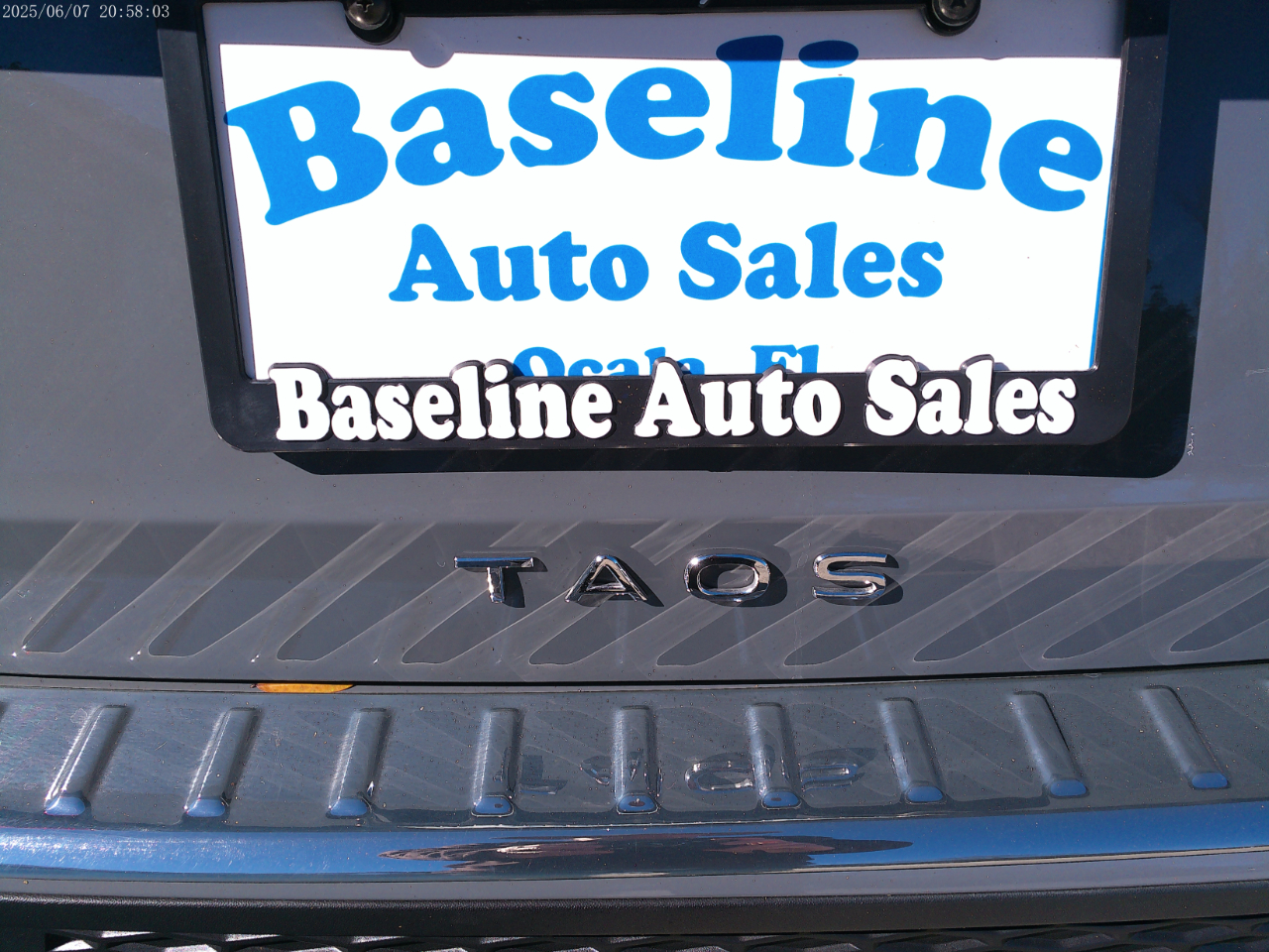 Volkswagen Taos SE Black 2024