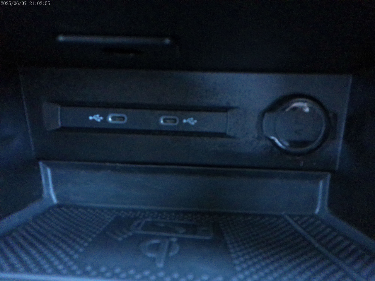 Volkswagen Taos SE Black 2024