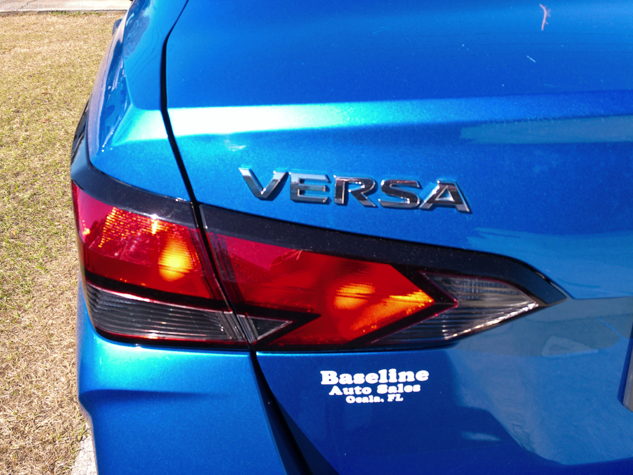 Nissan Versa S CVT 2020