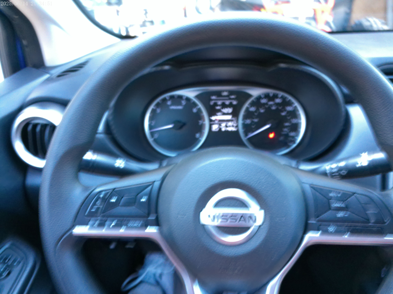 Nissan Versa S CVT 2020