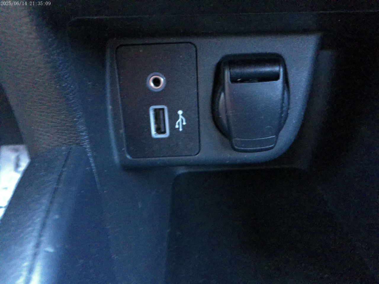 Nissan Versa S CVT 2020