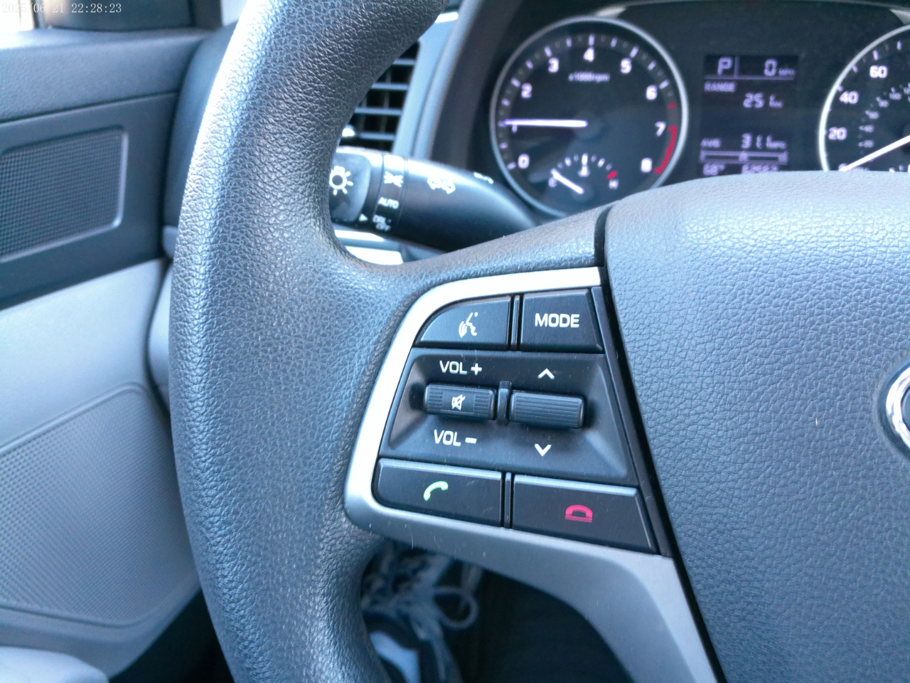 Hyundai Elantra  2017