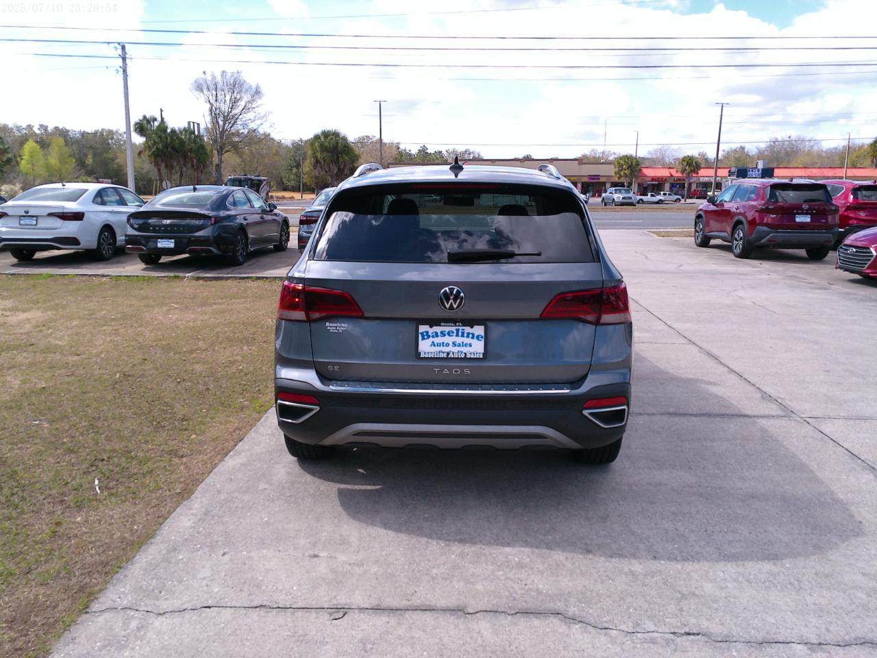 Volkswagen Taos SE 2022