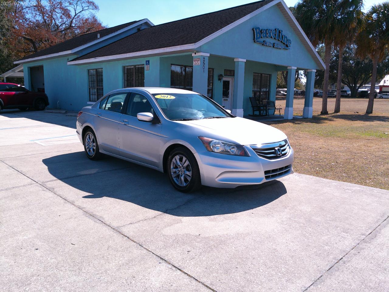 Honda Accord LX-P Sedan AT 2012