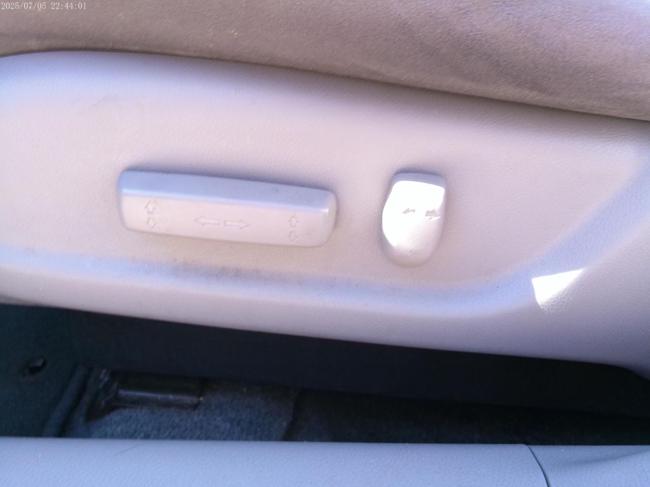 Honda Accord LX-P Sedan AT 2012