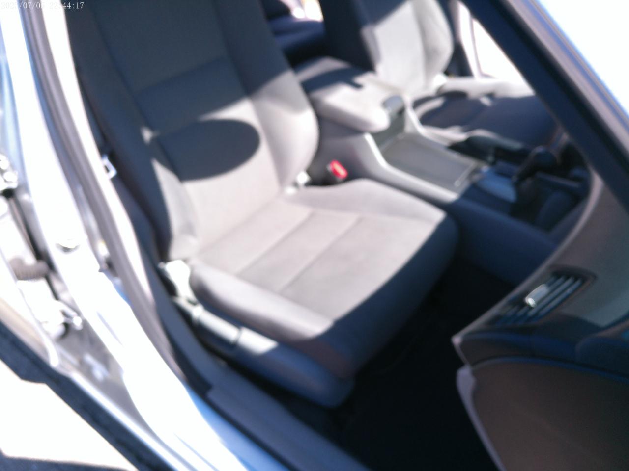 Honda Accord LX-P Sedan AT 2012