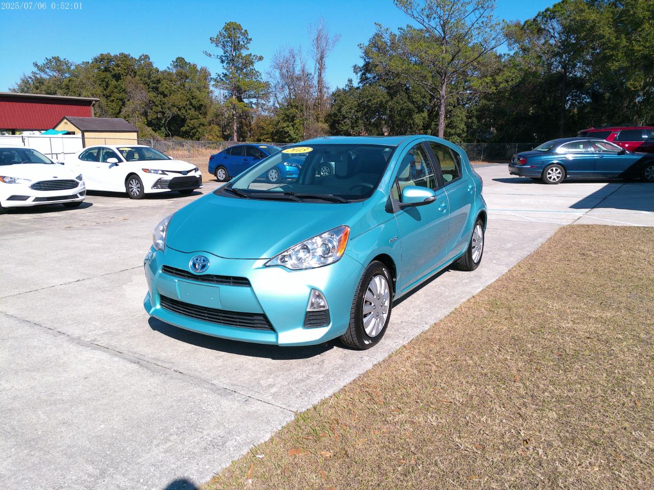 Toyota Prius c One 2013