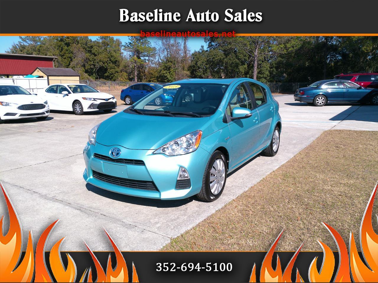 2013 Toyota Prius c One