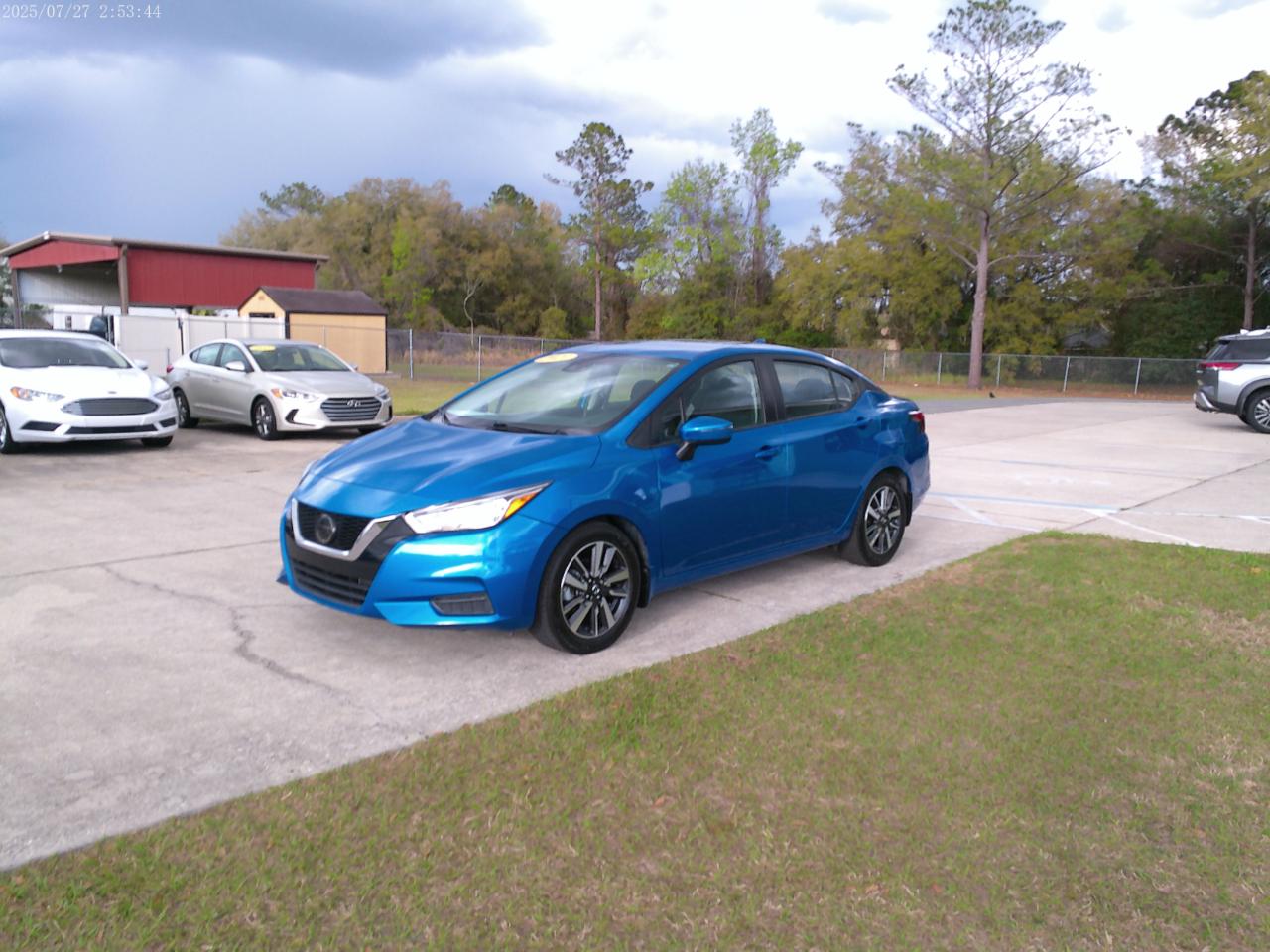 Nissan Versa SV 2021