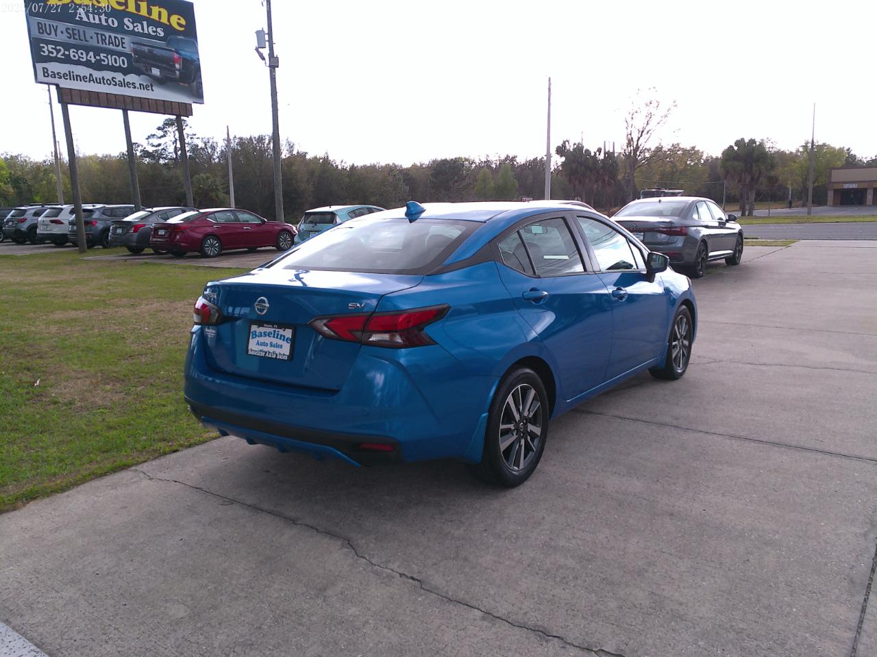 Nissan Versa SV 2021