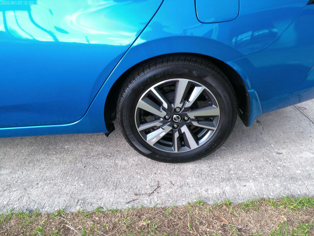 Nissan Versa SV 2021