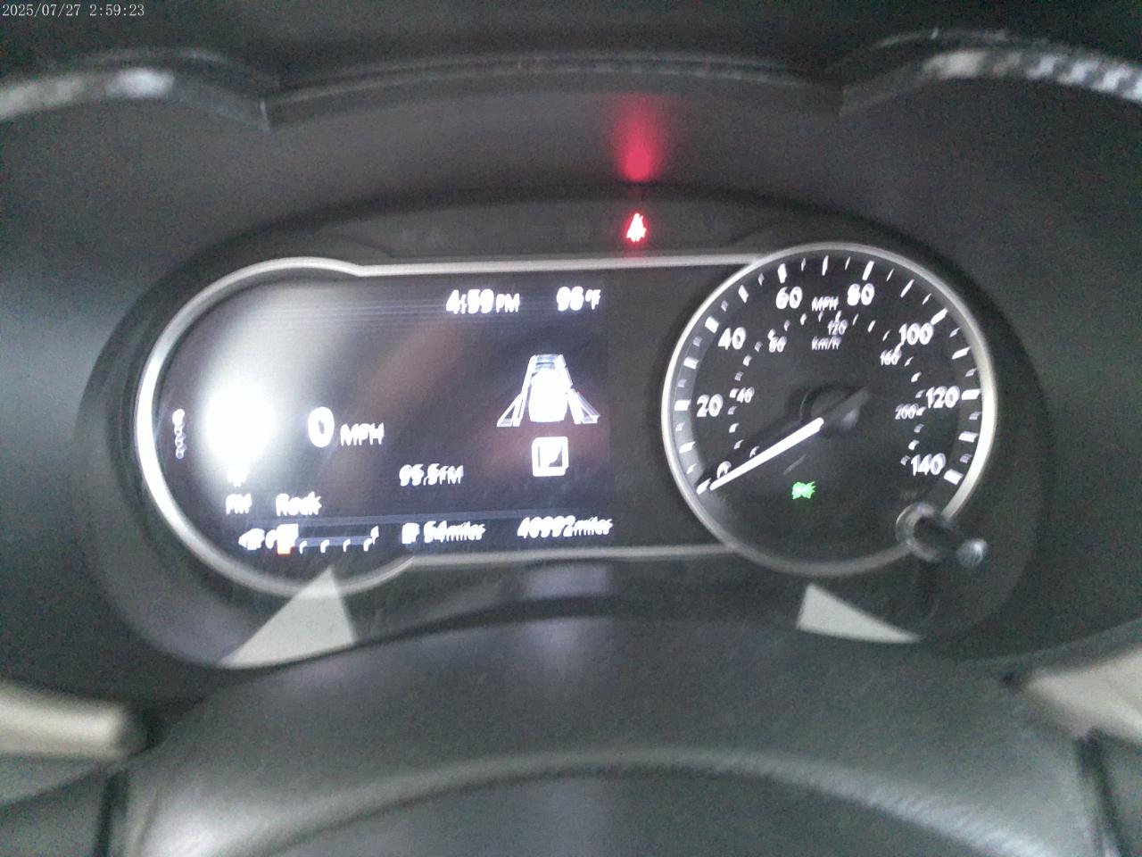 Nissan Versa SV 2021