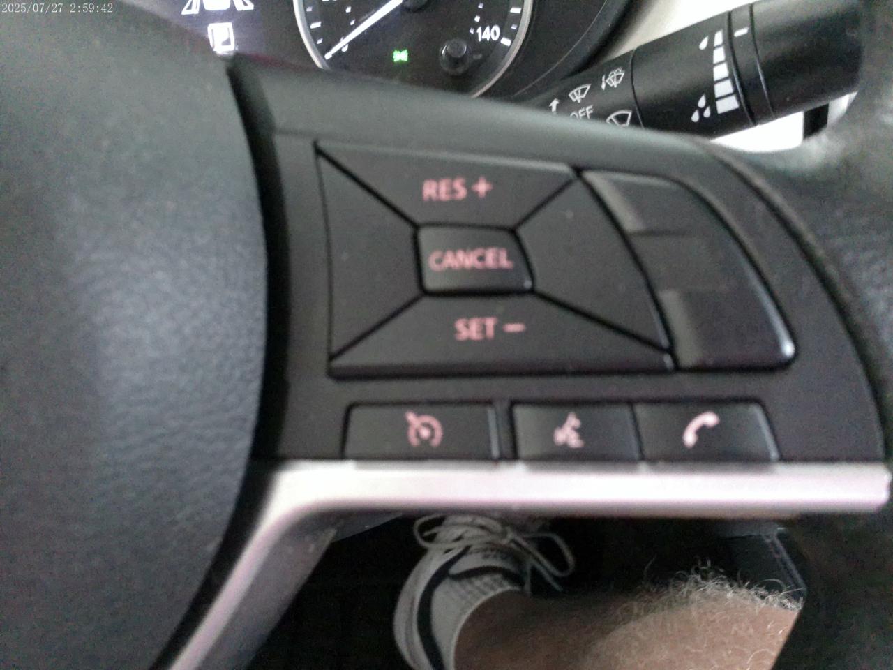 Nissan Versa SV 2021