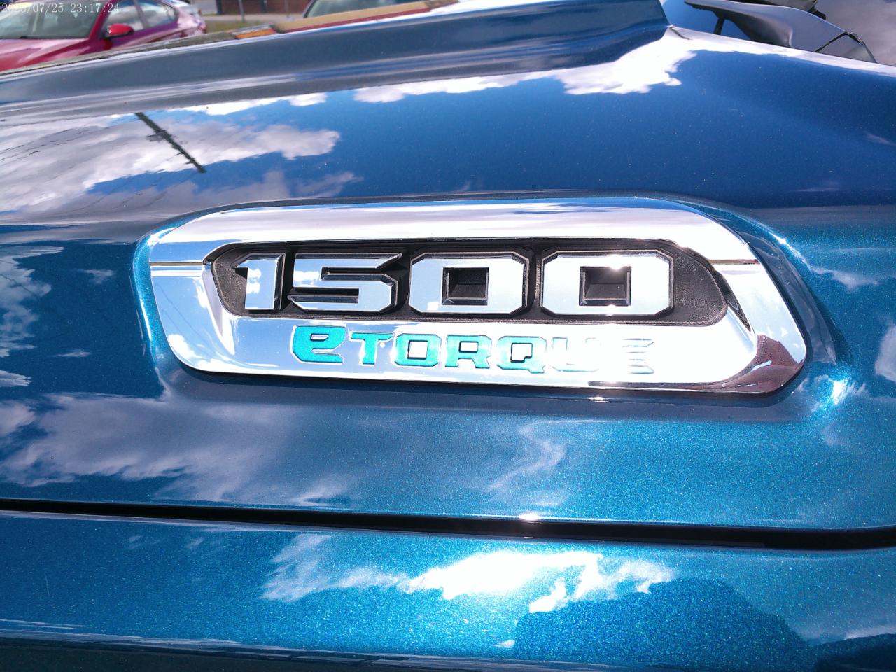 RAM 1500 Tradesman Quad Cab 4WD 2024