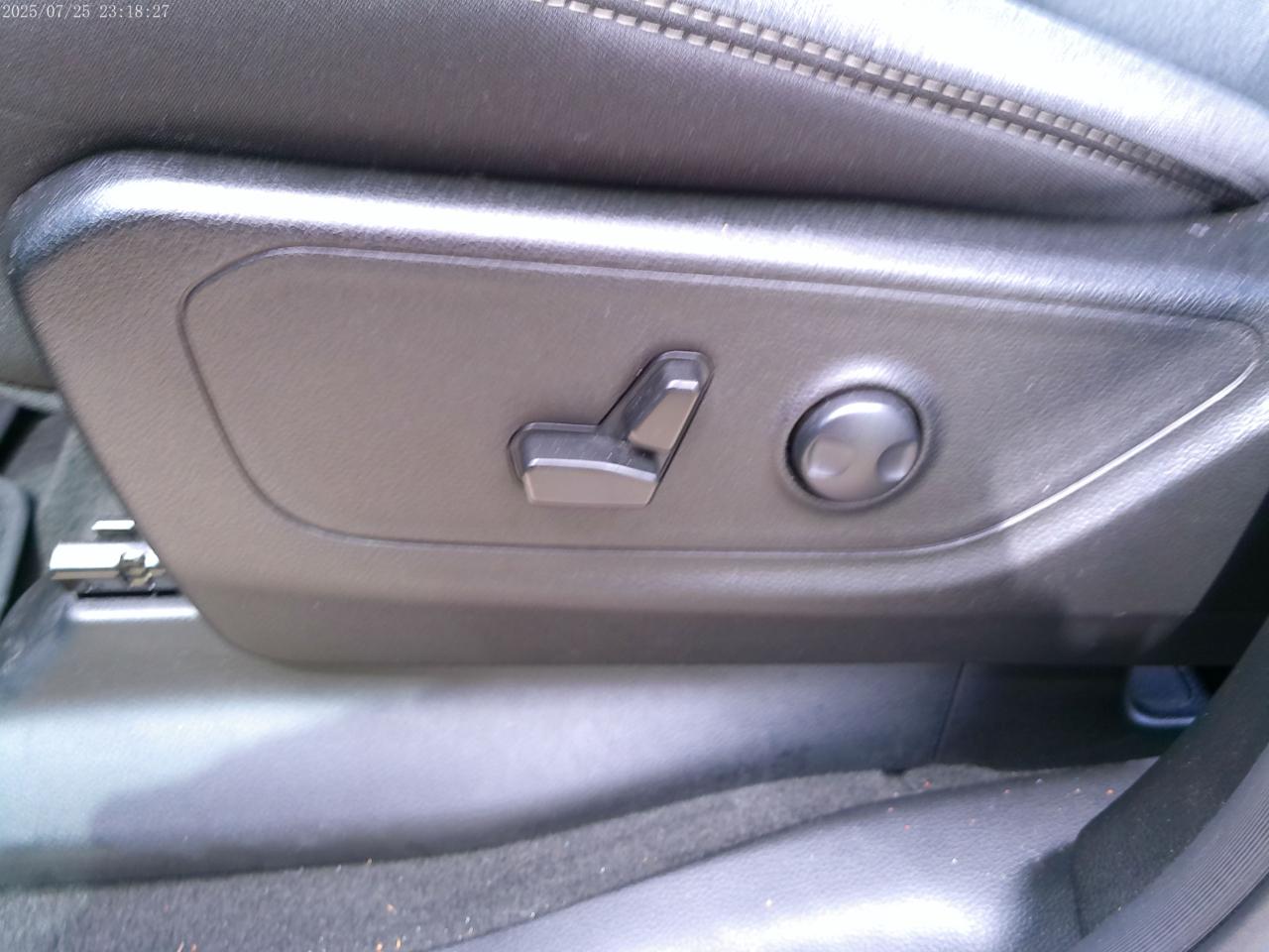 RAM 1500 Tradesman Quad Cab 4WD 2024