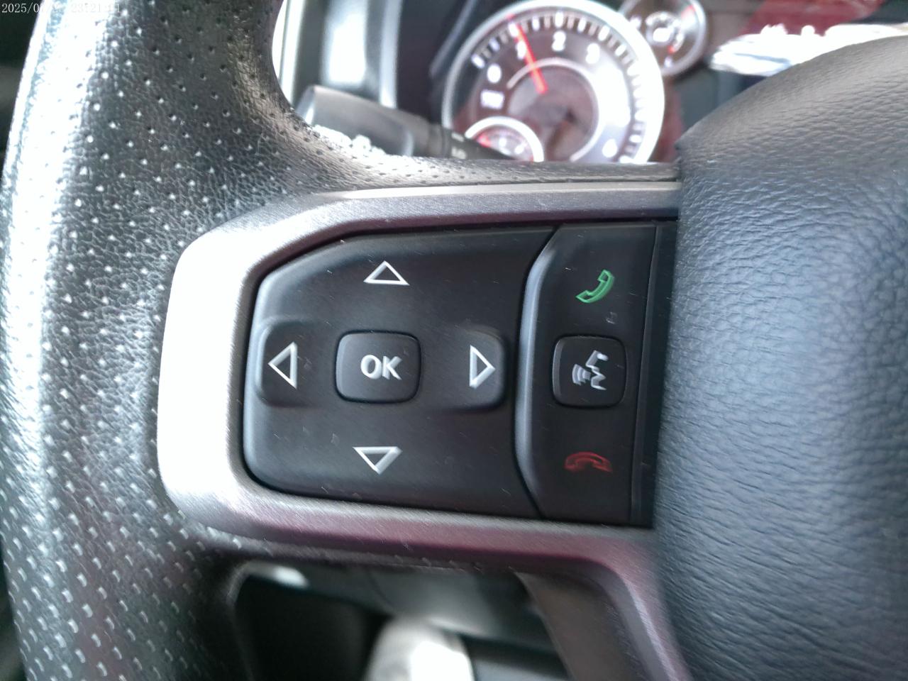 RAM 1500 Tradesman Quad Cab 4WD 2024