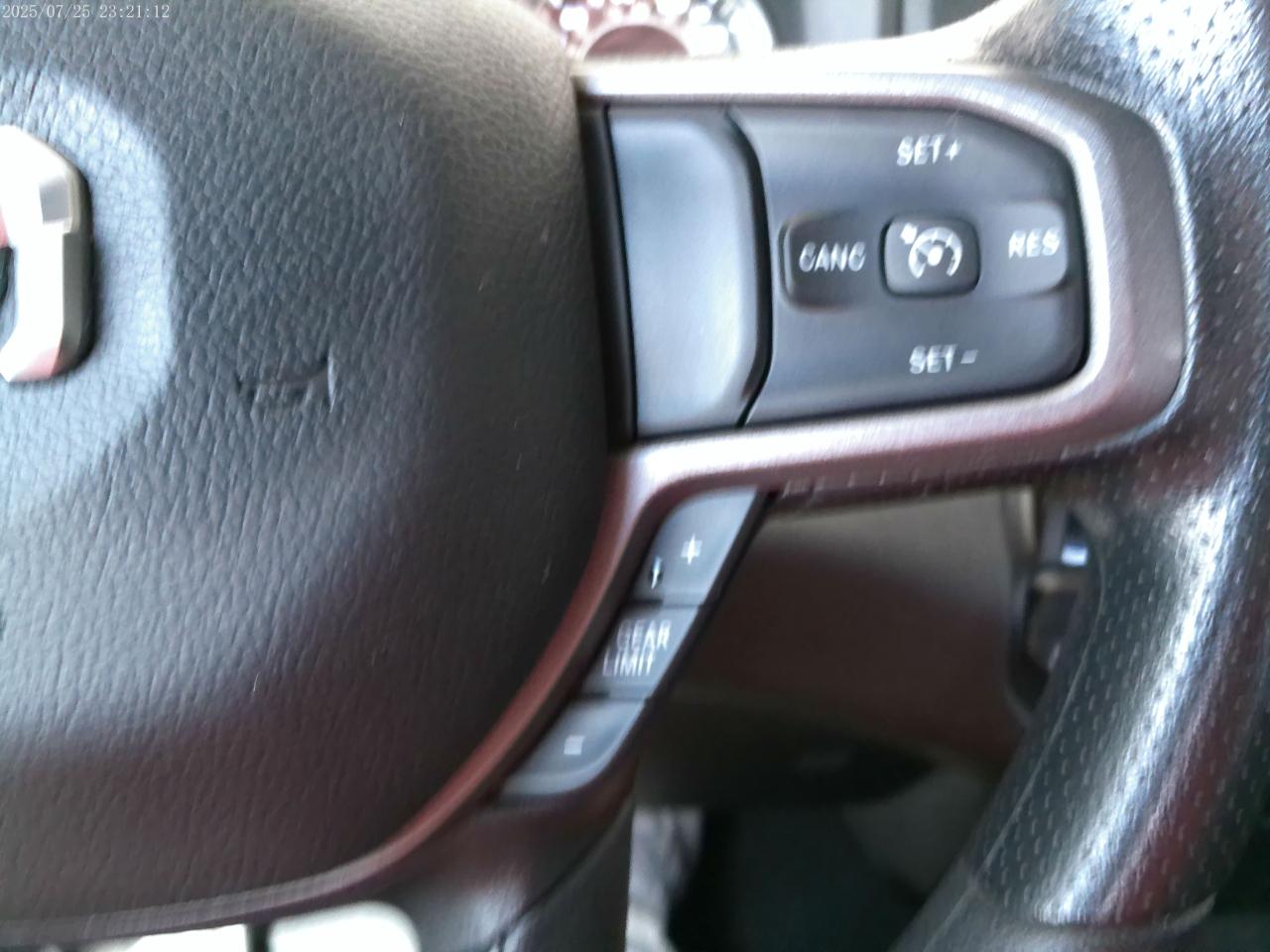 RAM 1500 Tradesman Quad Cab 4WD 2024