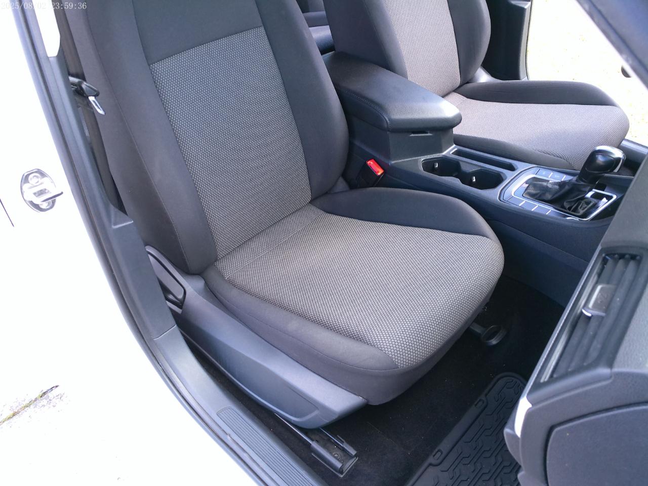 Volkswagen Jetta 1.4T S 8A 2021