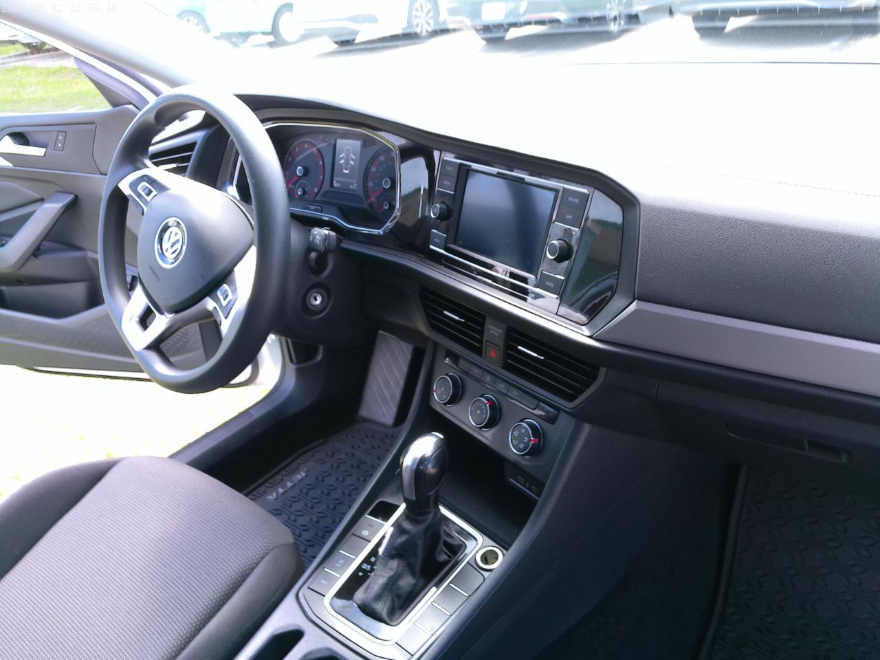 Volkswagen Jetta 1.4T S 8A 2021