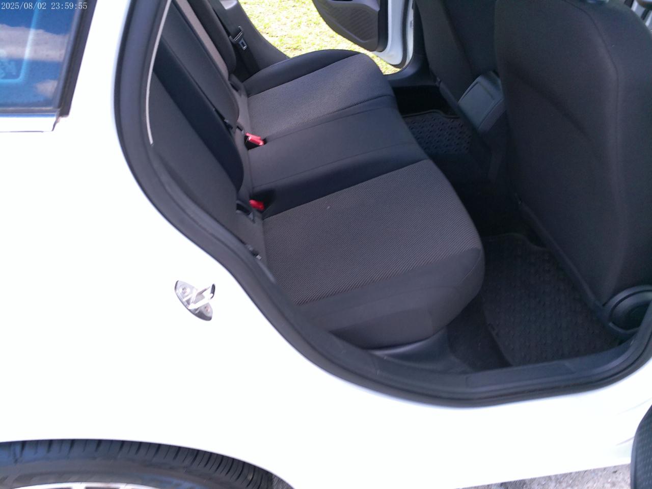 Volkswagen Jetta 1.4T S 8A 2021