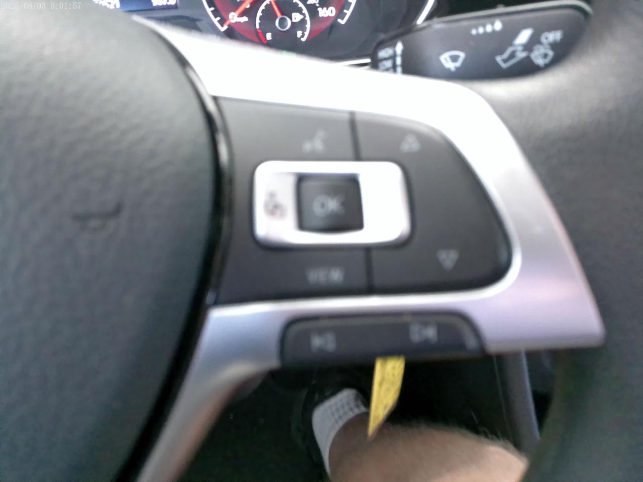 Volkswagen Jetta 1.4T S 8A 2021