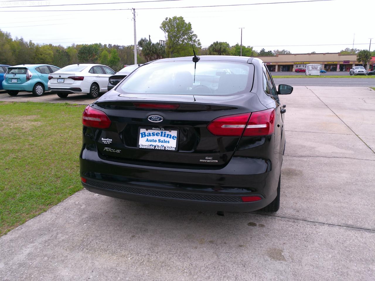 Ford Focus SE Sedan 2016