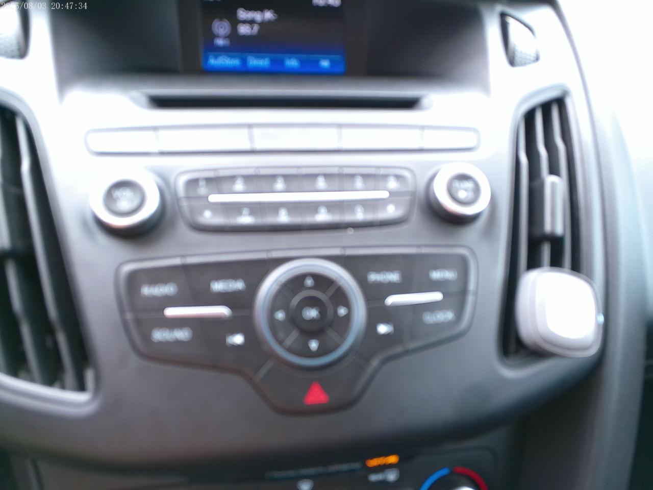 Ford Focus SE Sedan 2016