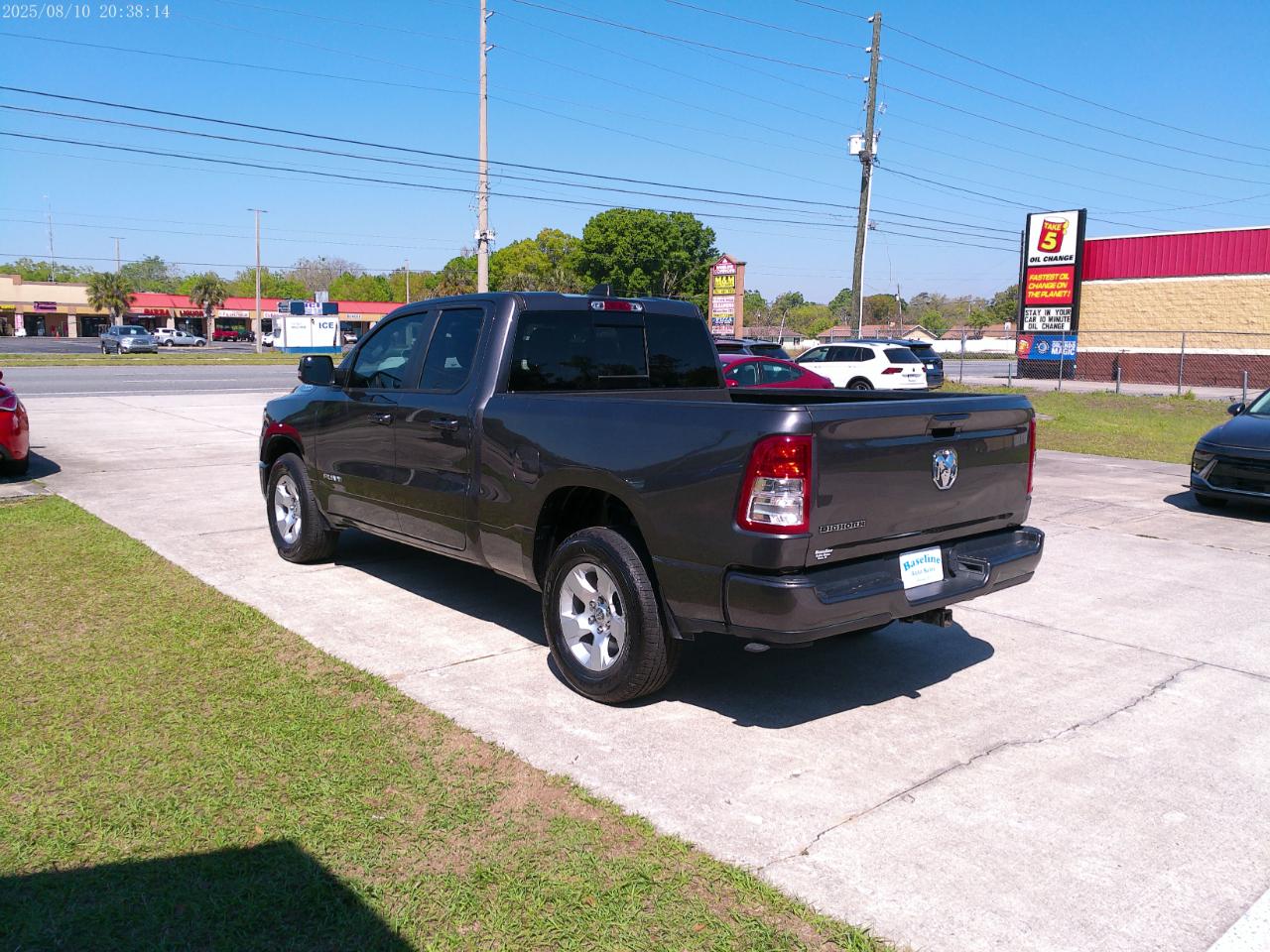 RAM 1500 Big Horn Quad Cab 2WD 2024