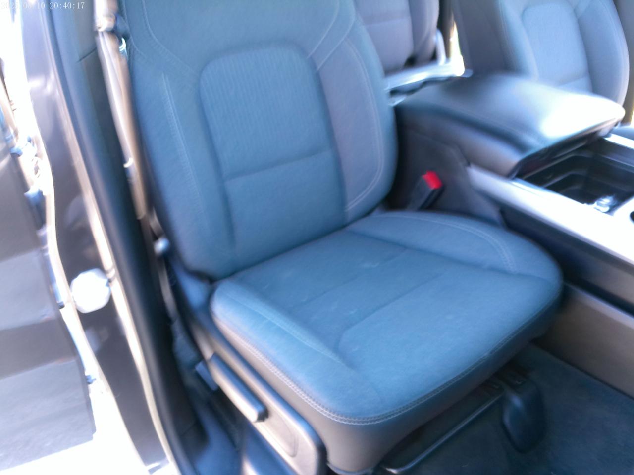 RAM 1500 Big Horn Quad Cab 2WD 2024