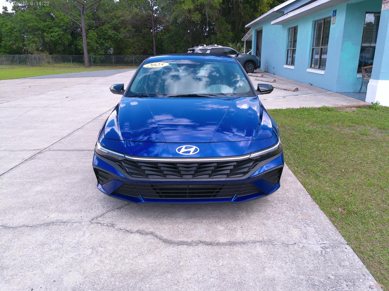 Hyundai Elantra SEL Sport 2025