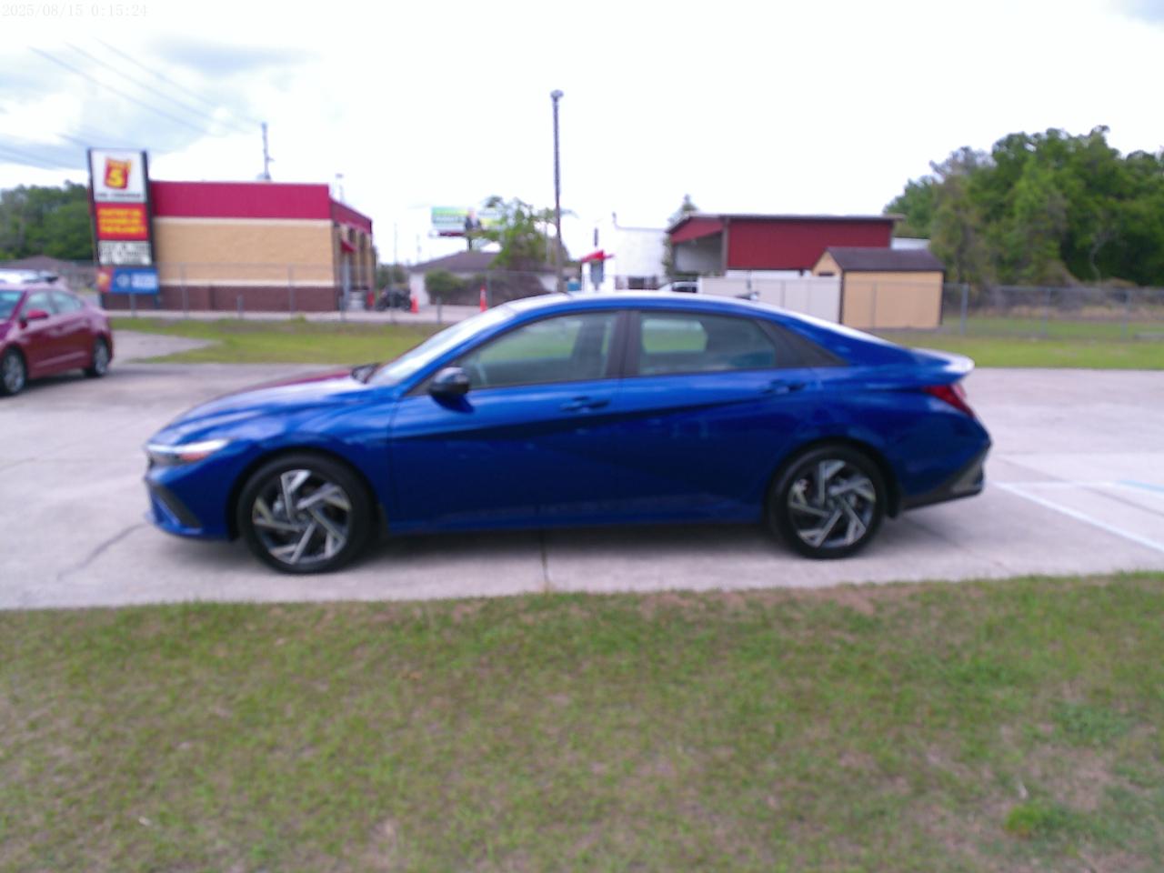 Hyundai Elantra SEL Sport 2025