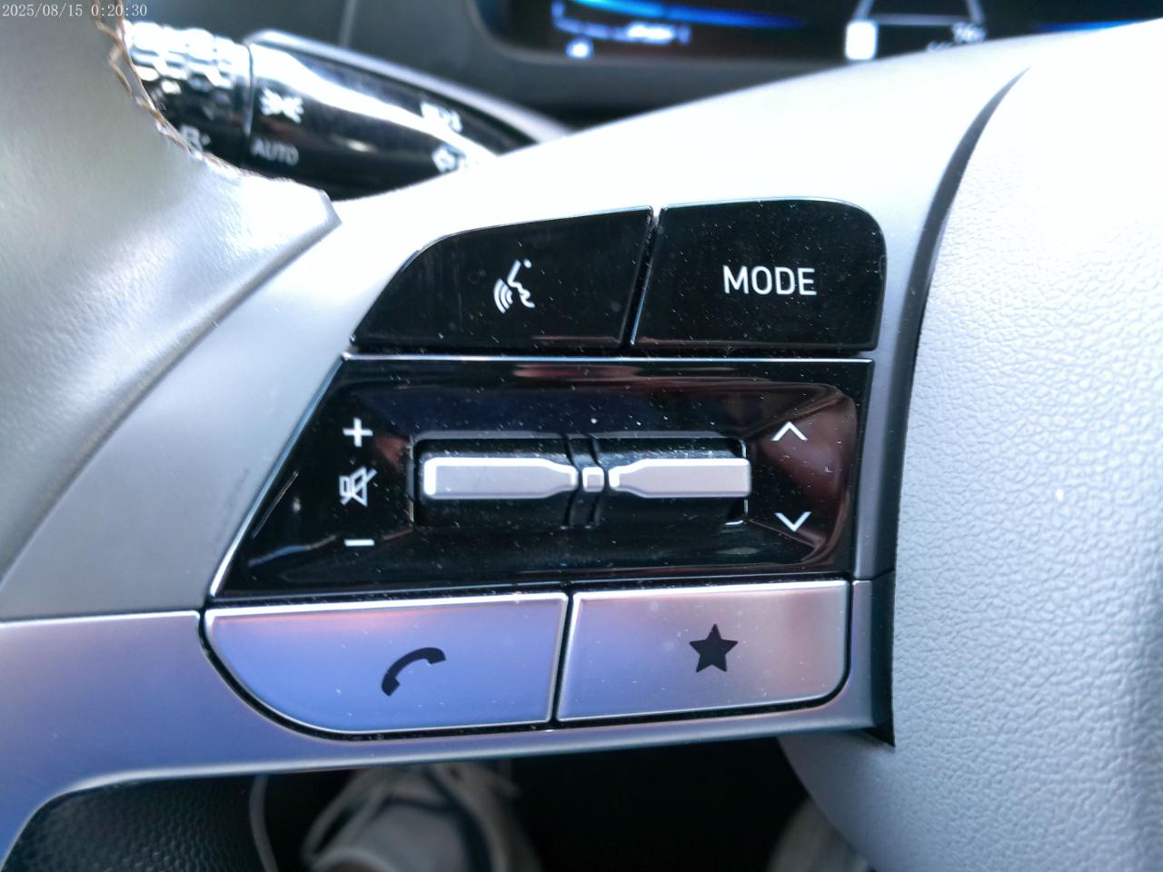 Hyundai Elantra SEL Sport 2025