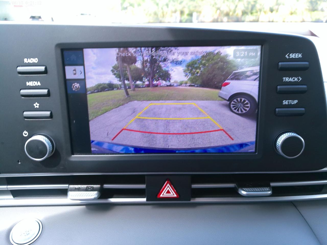 Hyundai Elantra SEL Sport 2025