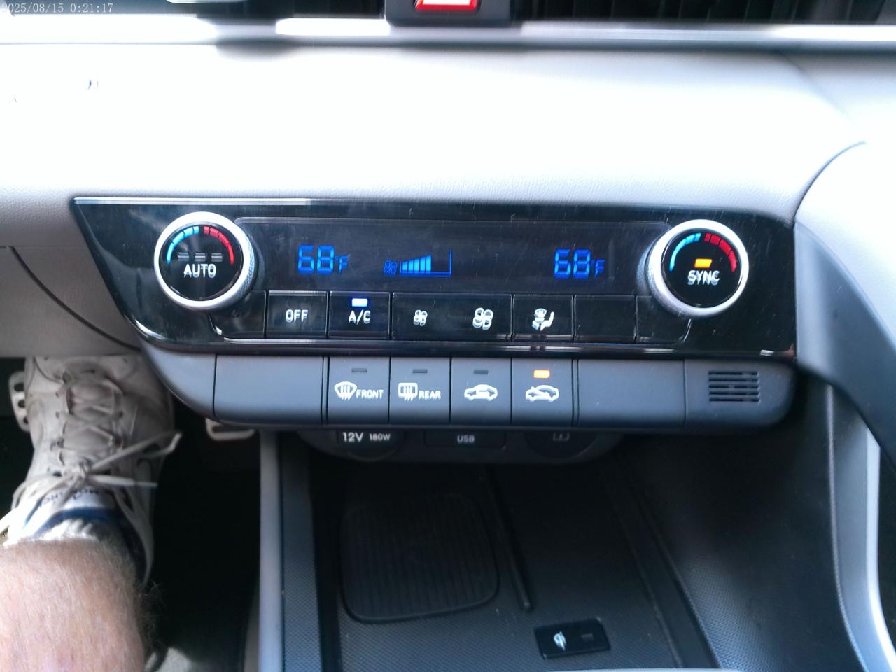 Hyundai Elantra SEL Sport 2025