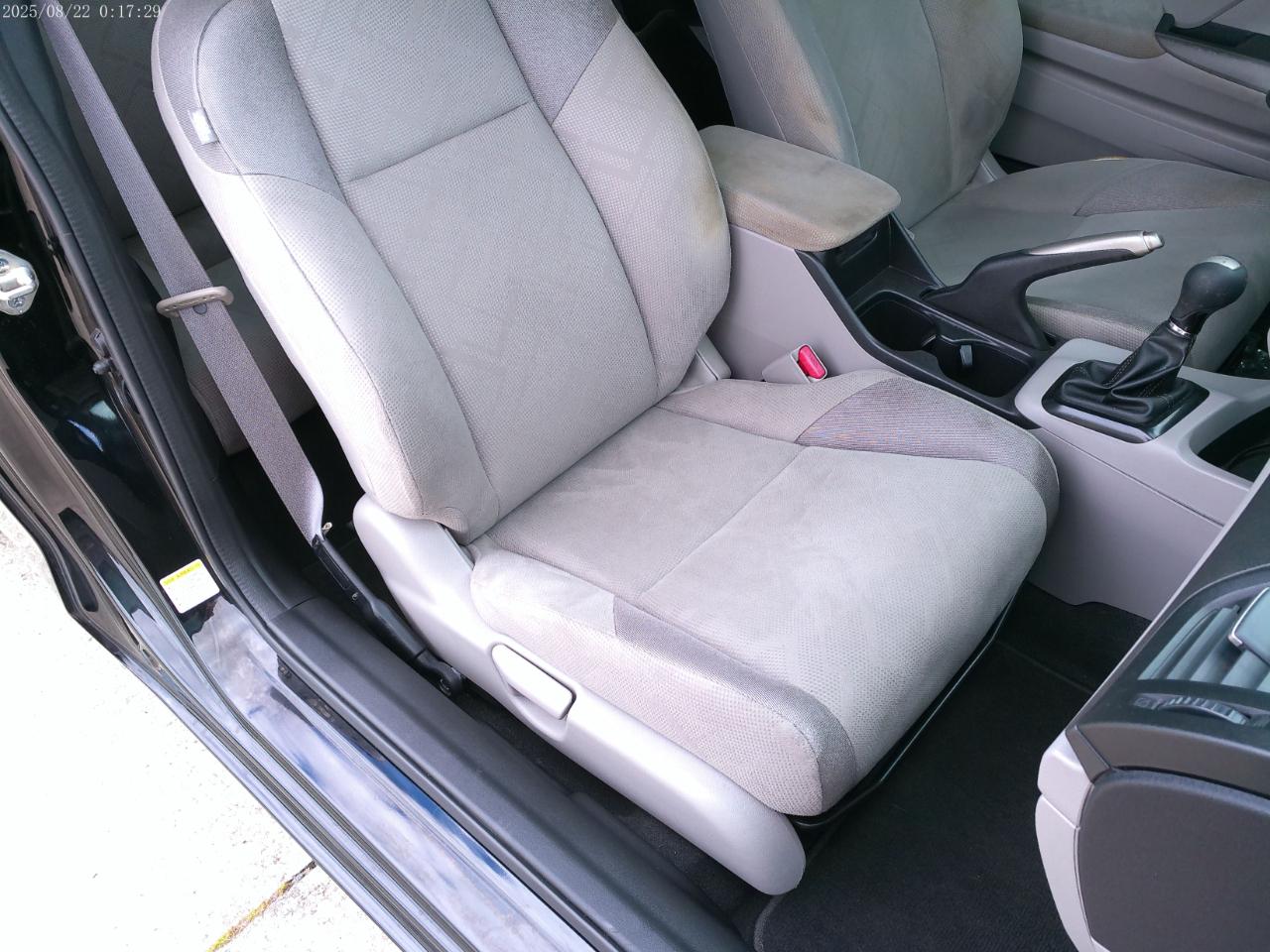 Honda Civic LX Coupe 5-Speed MT 2012