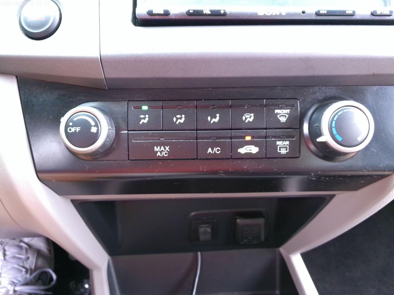 Honda Civic LX Coupe 5-Speed MT 2012