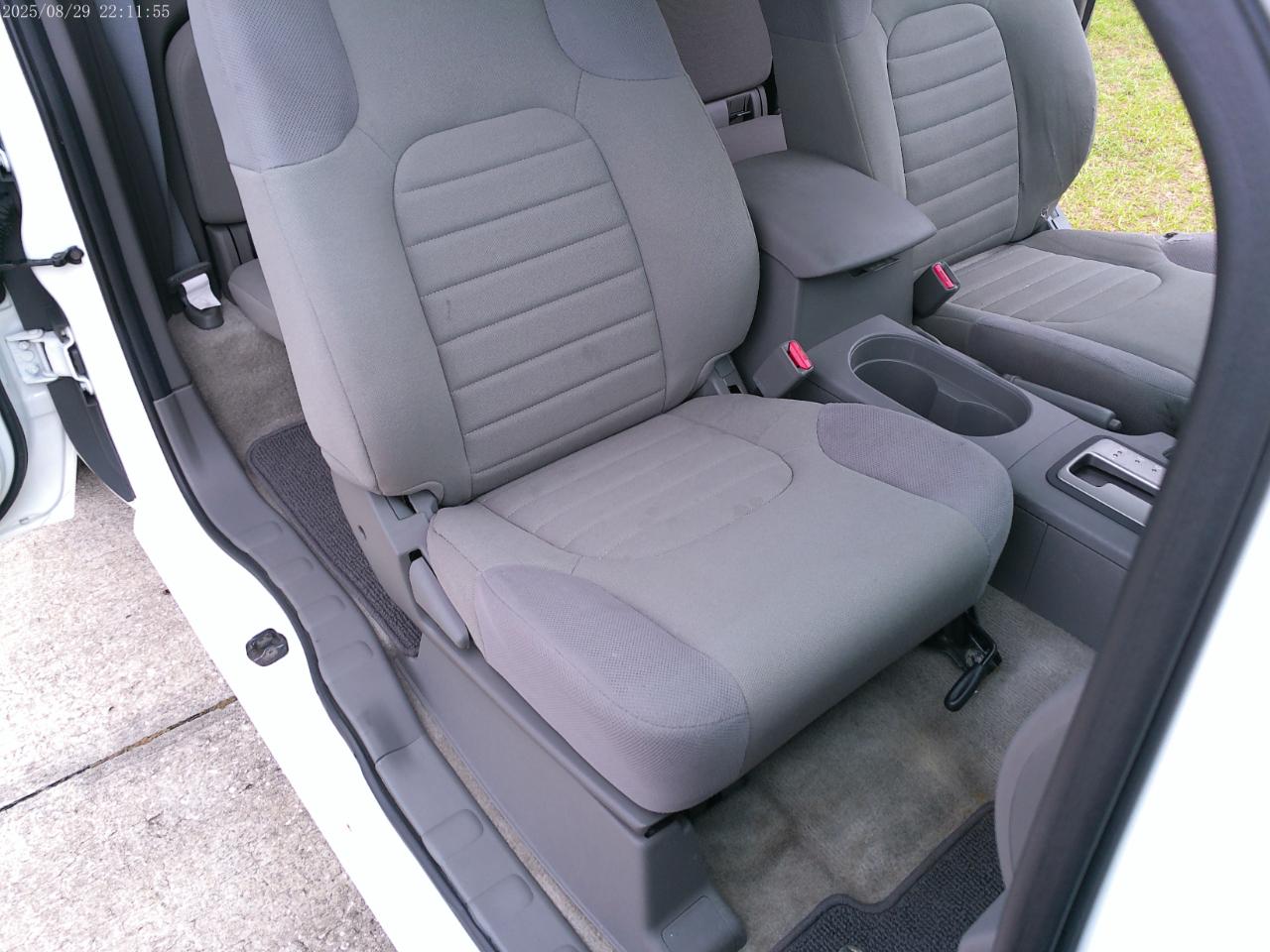 Nissan Frontier S King Cab I4 5AT 2WD 2015