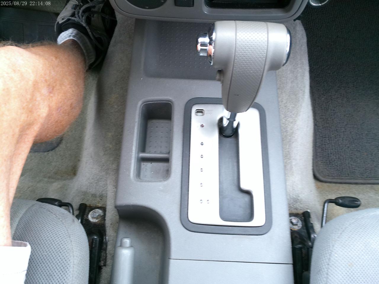 Nissan Frontier S King Cab I4 5AT 2WD 2015