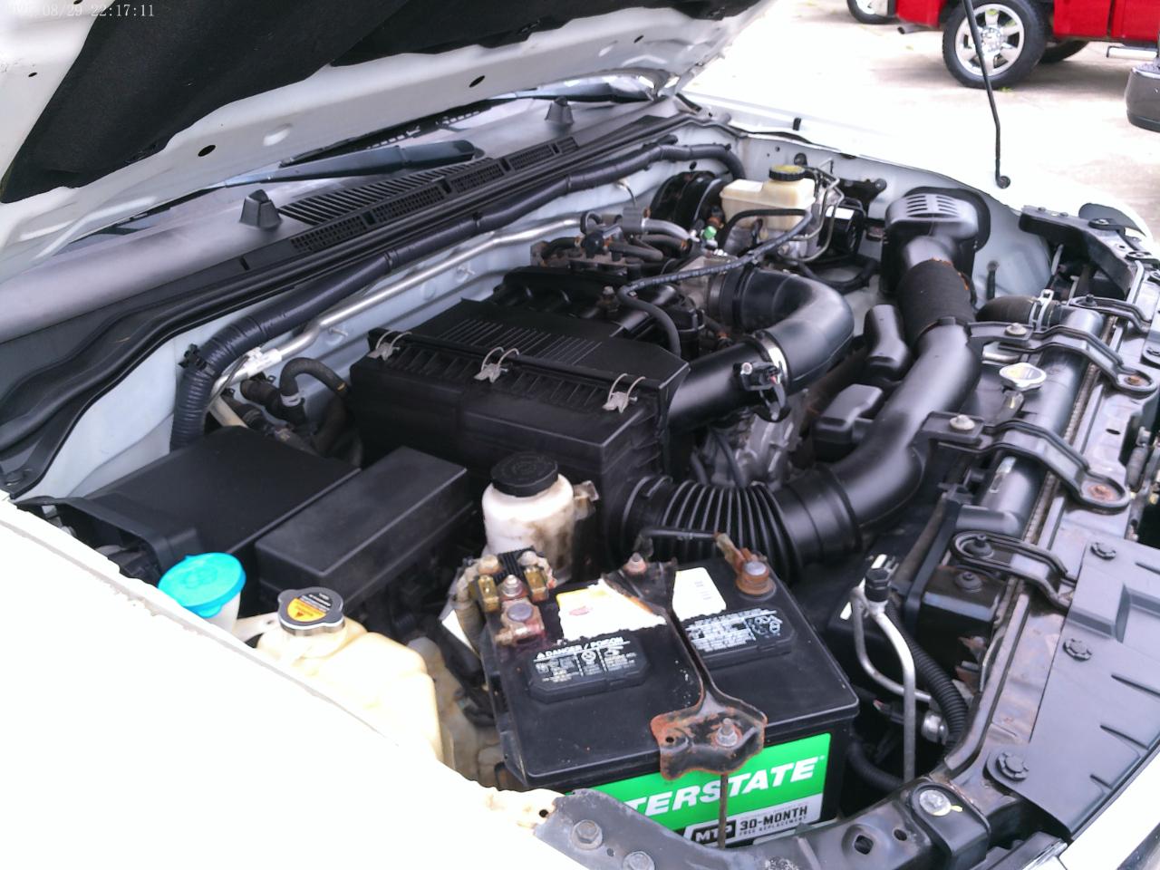 Nissan Frontier S King Cab I4 5AT 2WD 2015