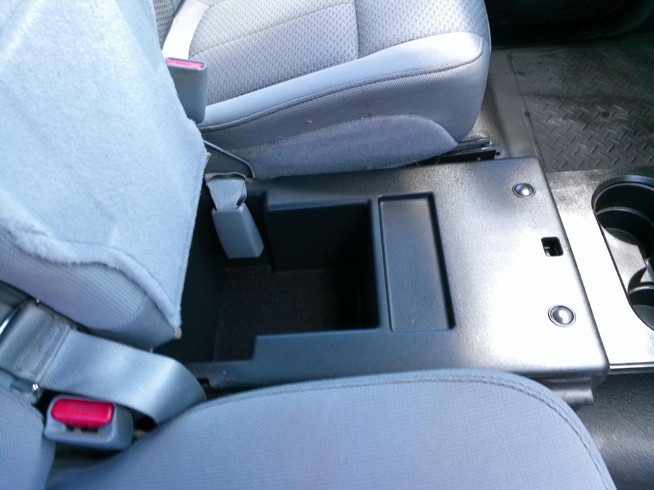 Ford F-150 XL 8-ft. Bed 2WD 2012