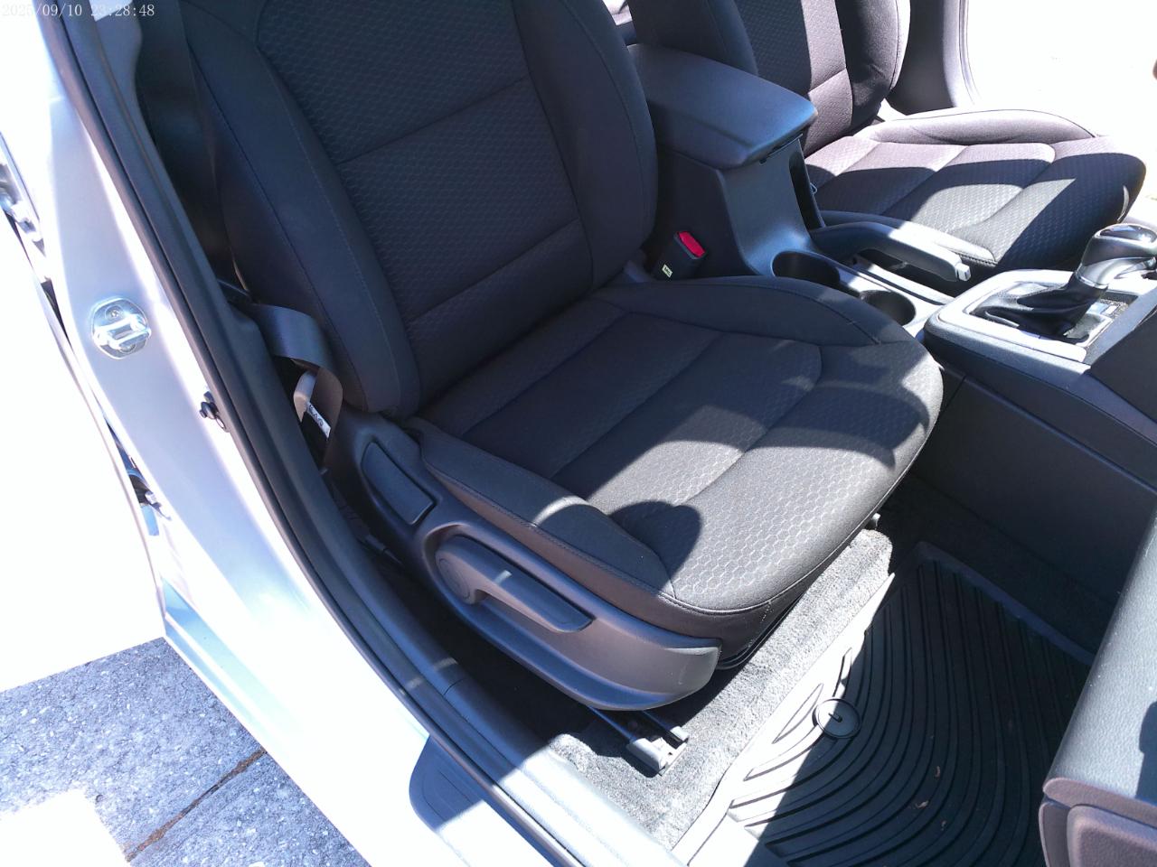 Hyundai Elantra  2020
