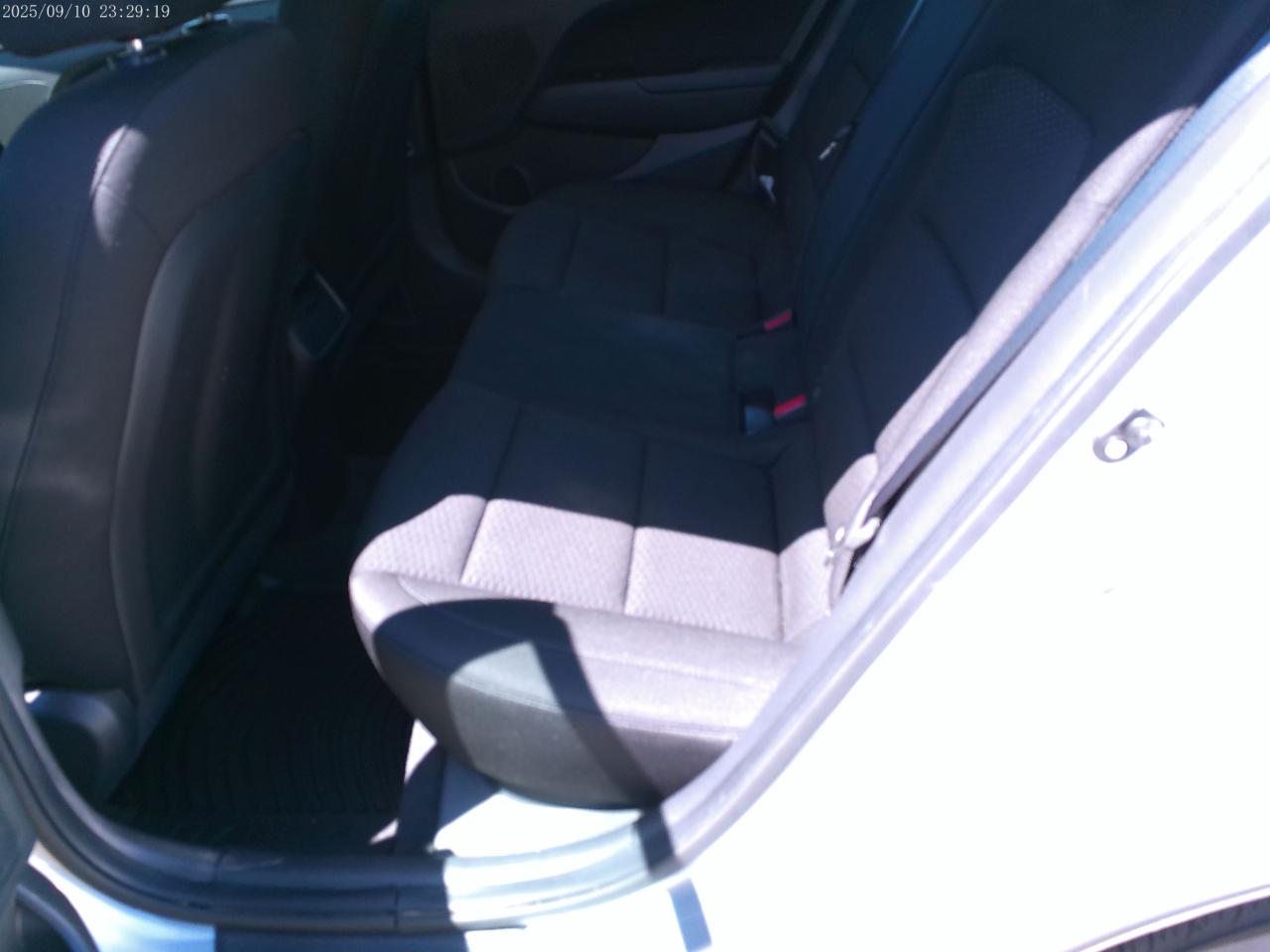 Hyundai Elantra  2020
