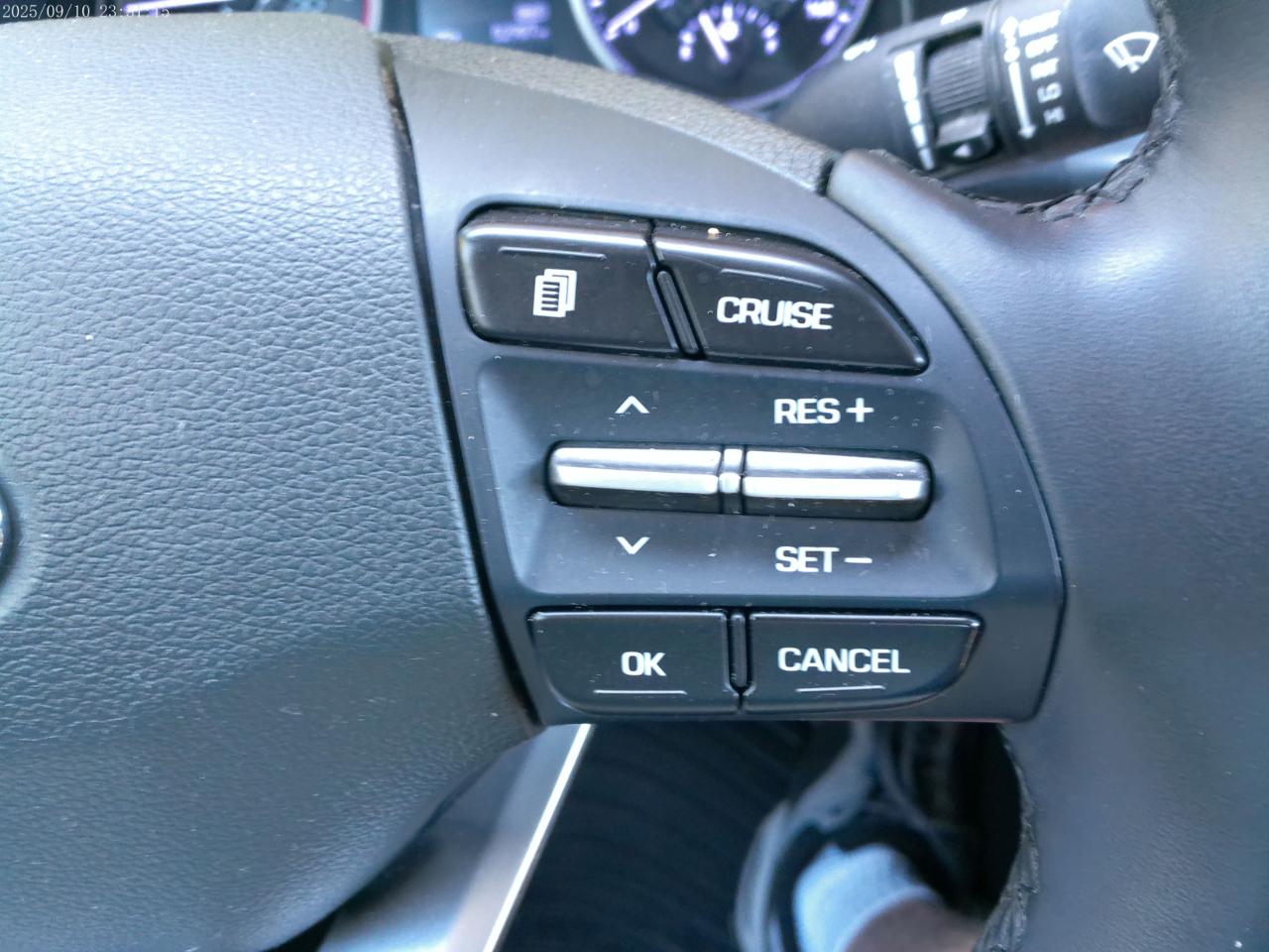 Hyundai Elantra  2020