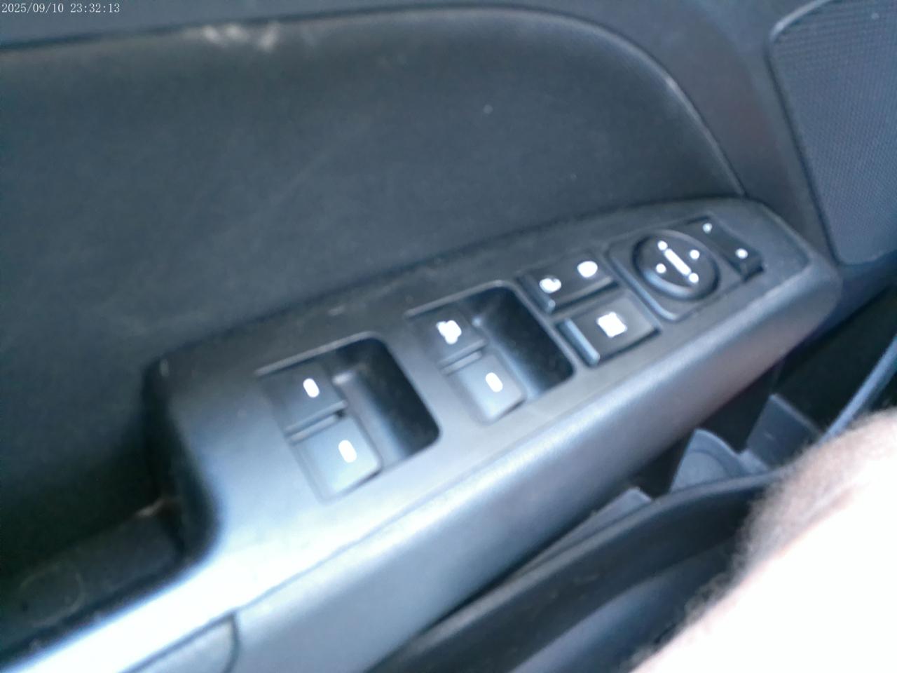 Hyundai Elantra  2020