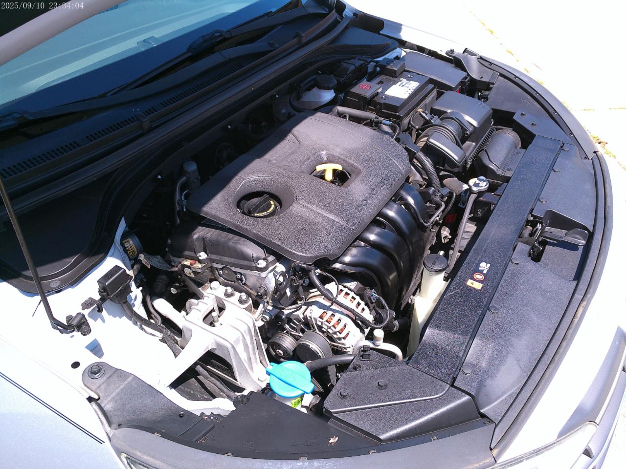 Hyundai Elantra  2020
