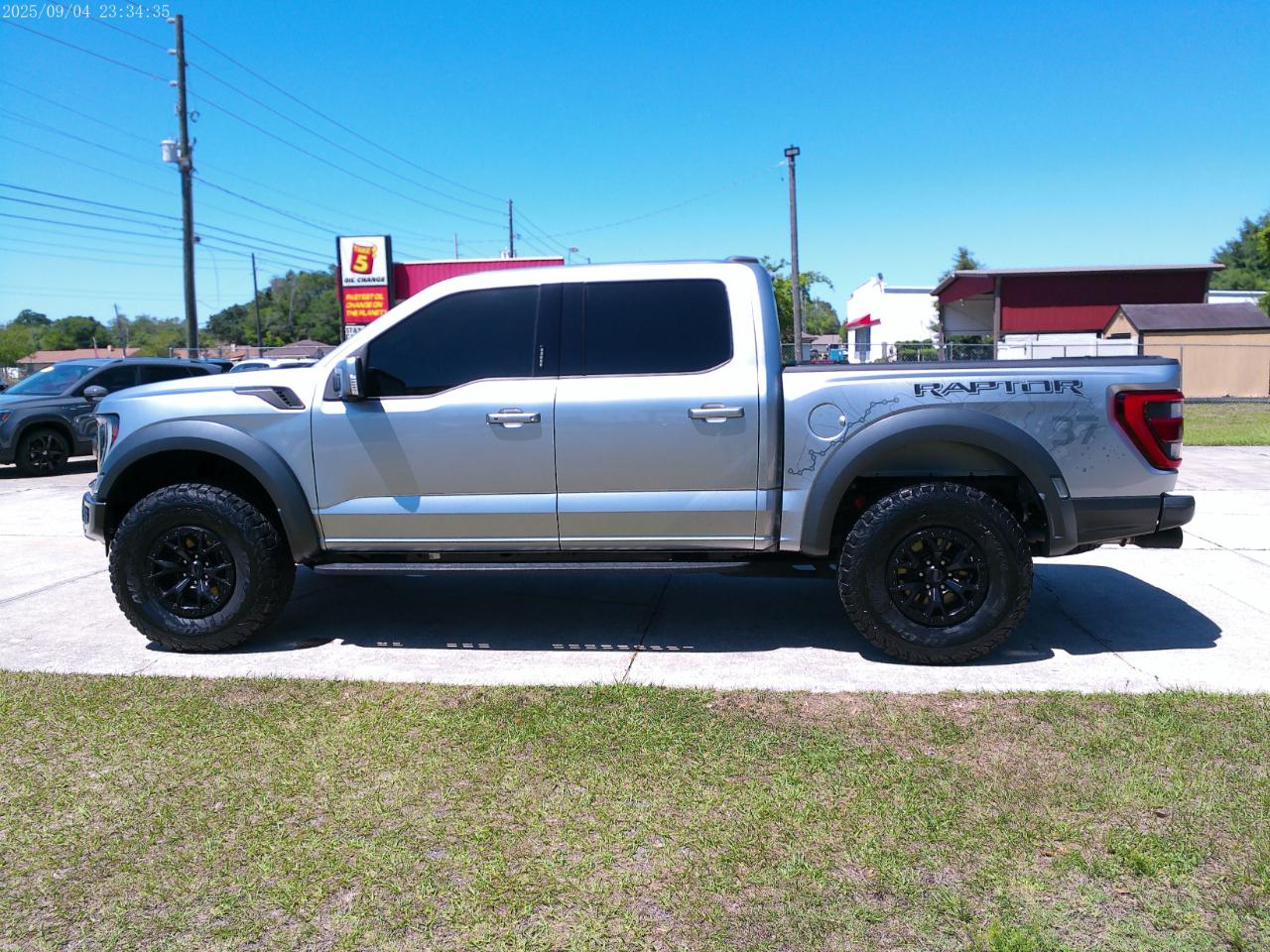 Ford F-150 Raptor SuperCrew 4WD 2023